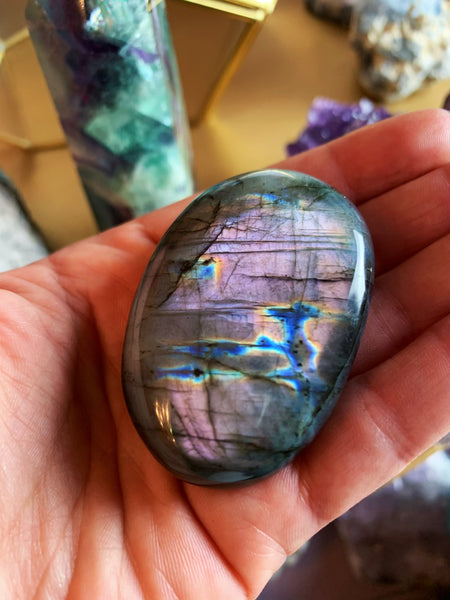 Flashy Labradorite/Spectrolite Palm Stone